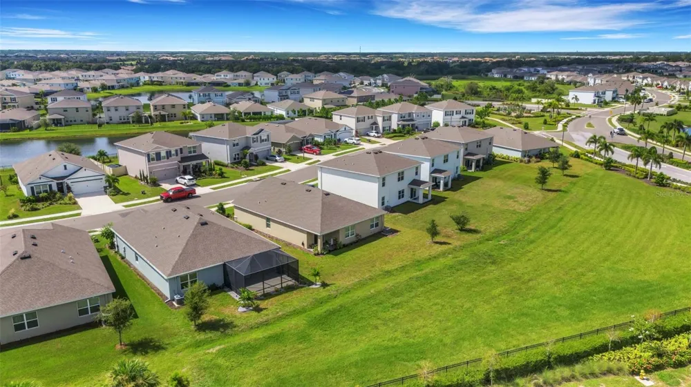 17607 CANOPY PLACE Bradenton, FL 34211