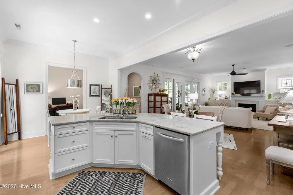 601 Bedminister Lane Wilmington, NC 28405