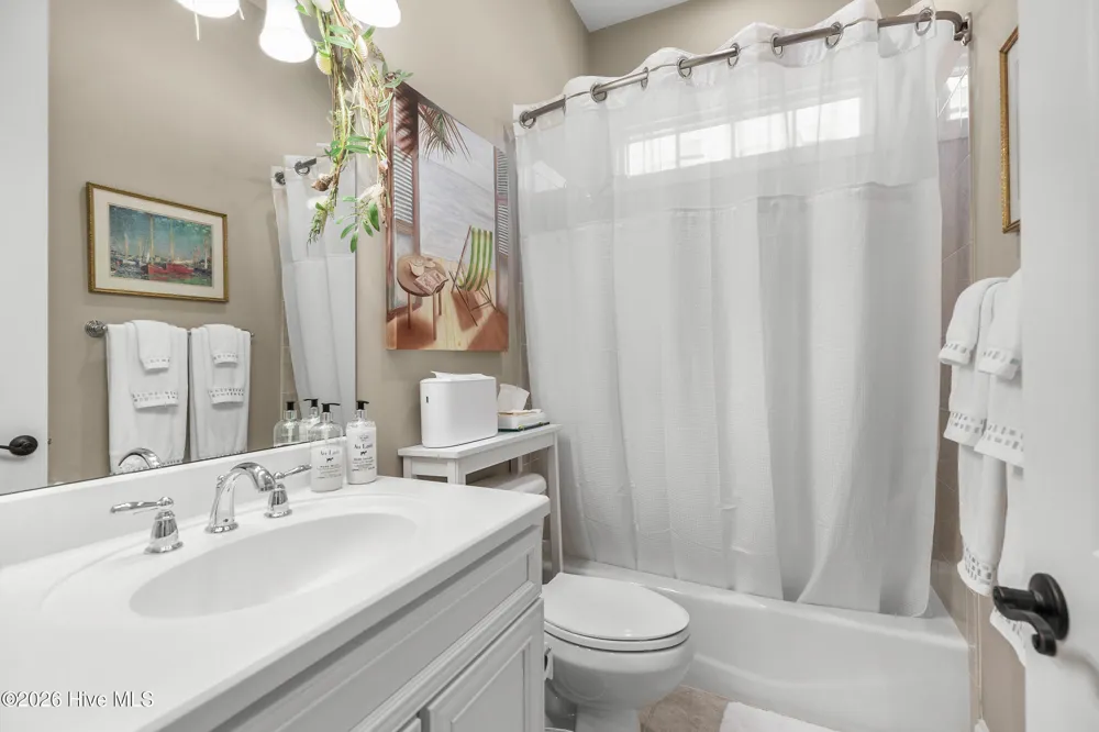 601 Bedminister Lane Wilmington, NC 28405