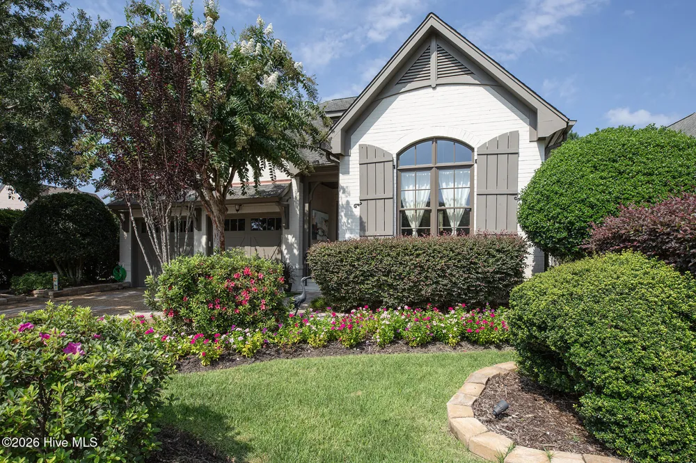 601 Bedminister Lane Wilmington, NC 28405