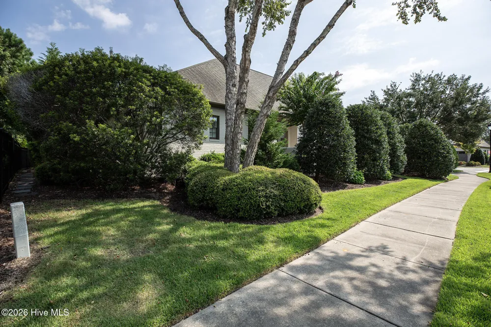 601 Bedminister Lane Wilmington, NC 28405