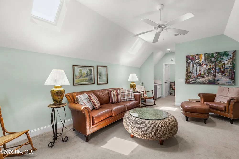 601 Bedminister Lane Wilmington, NC 28405