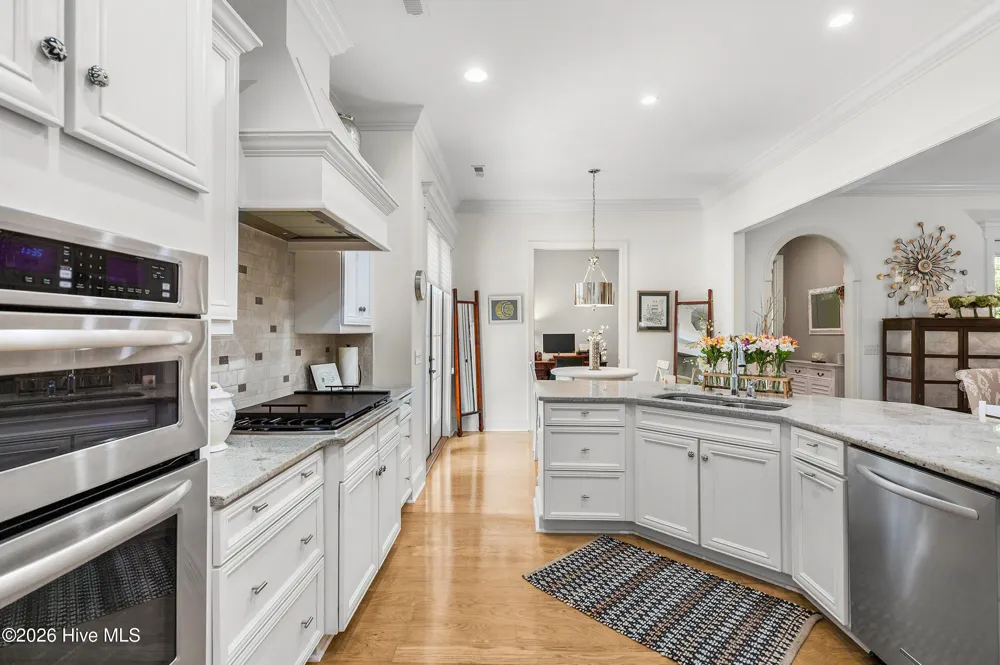 601 Bedminister Lane Wilmington, NC 28405