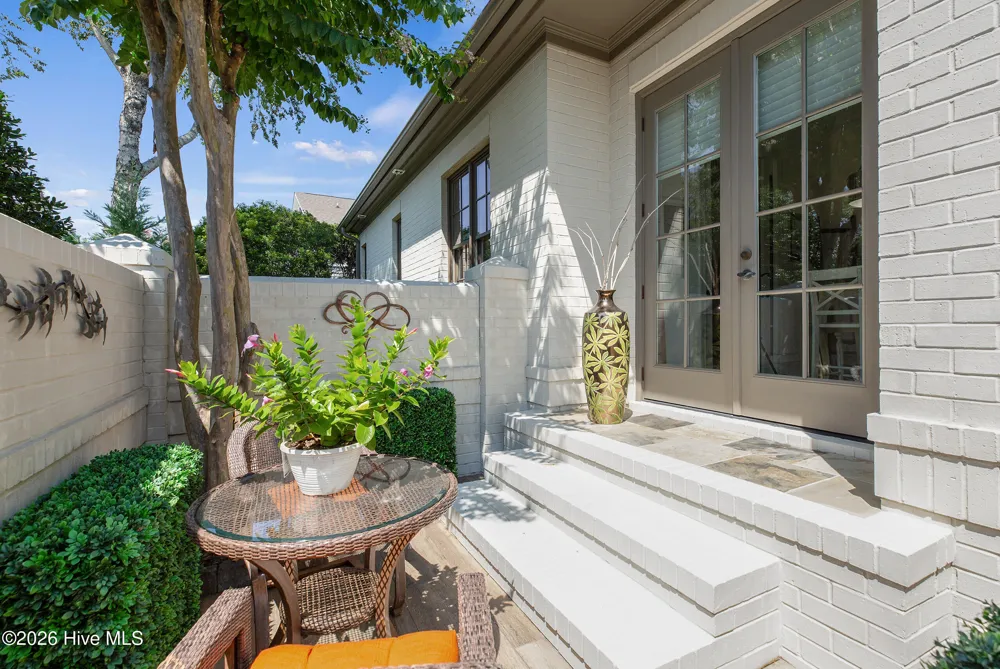601 Bedminister Lane Wilmington, NC 28405