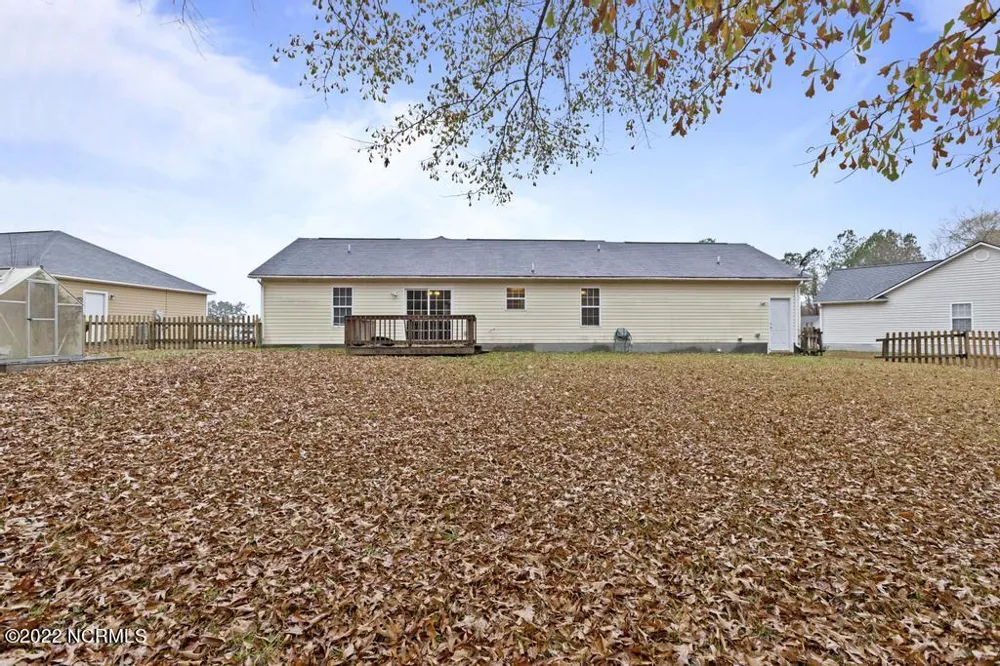 102 Crystal Stone Way Jacksonville, NC 28546