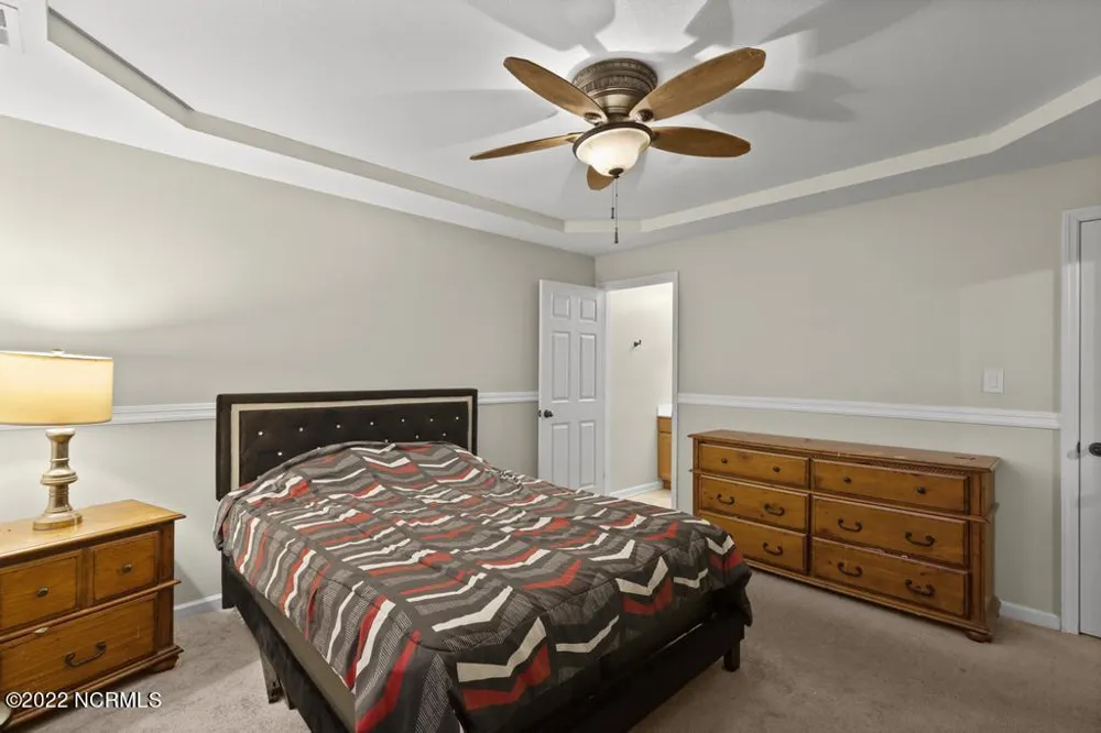 102 Crystal Stone Way Jacksonville, NC 28546