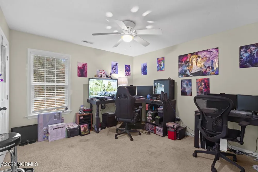 102 Crystal Stone Way Jacksonville, NC 28546