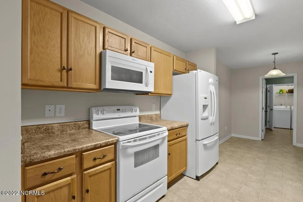 102 Crystal Stone Way Jacksonville, NC 28546