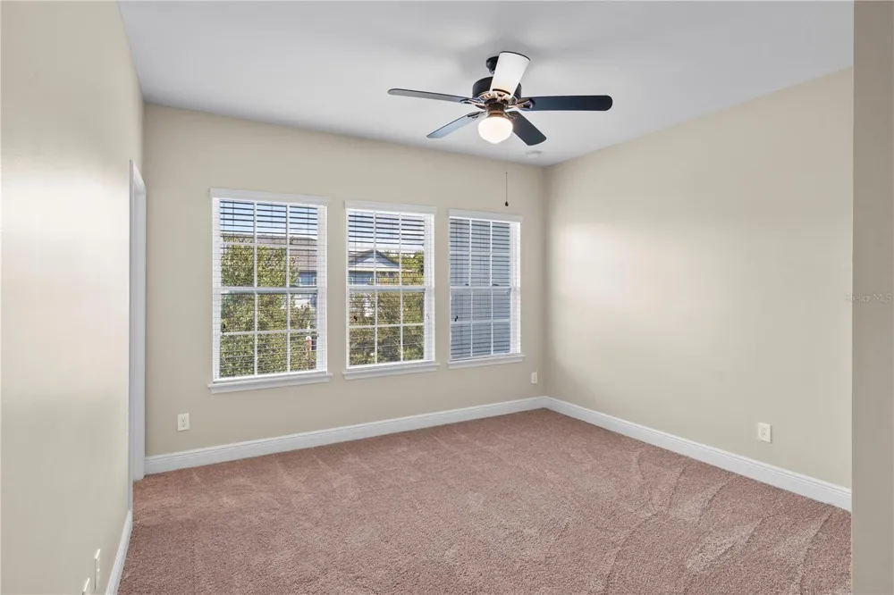 128 BOARDWALK AVENUE Oviedo, FL 32765