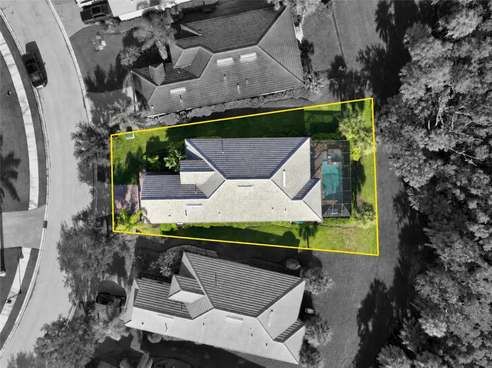 5057 LAKE OVERLOOK AVENUE Bradenton, FL 34208
