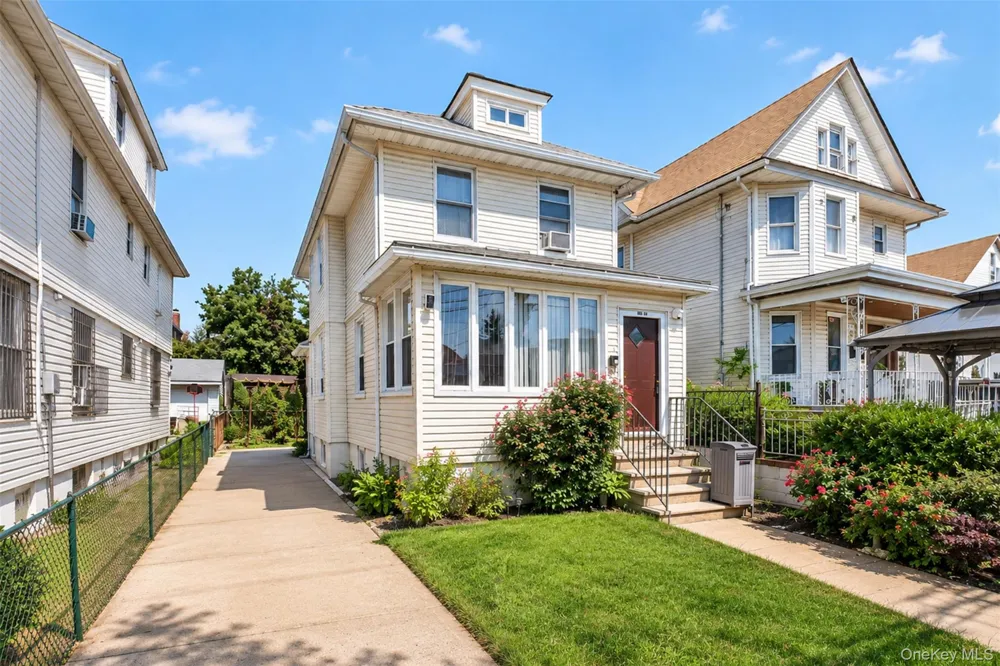 132-35 57th Road Flushing, NY 11355