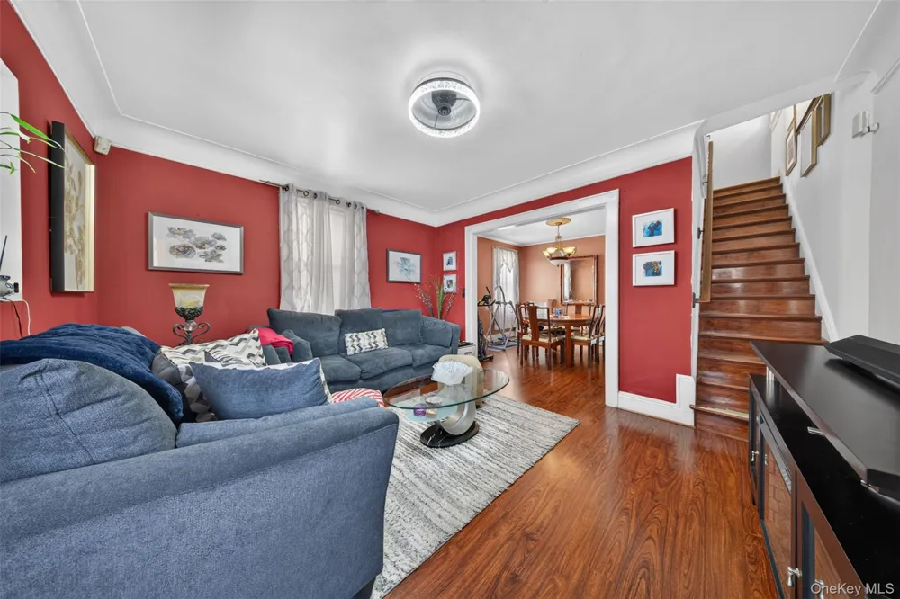 132-35 57th Road Flushing, NY 11355