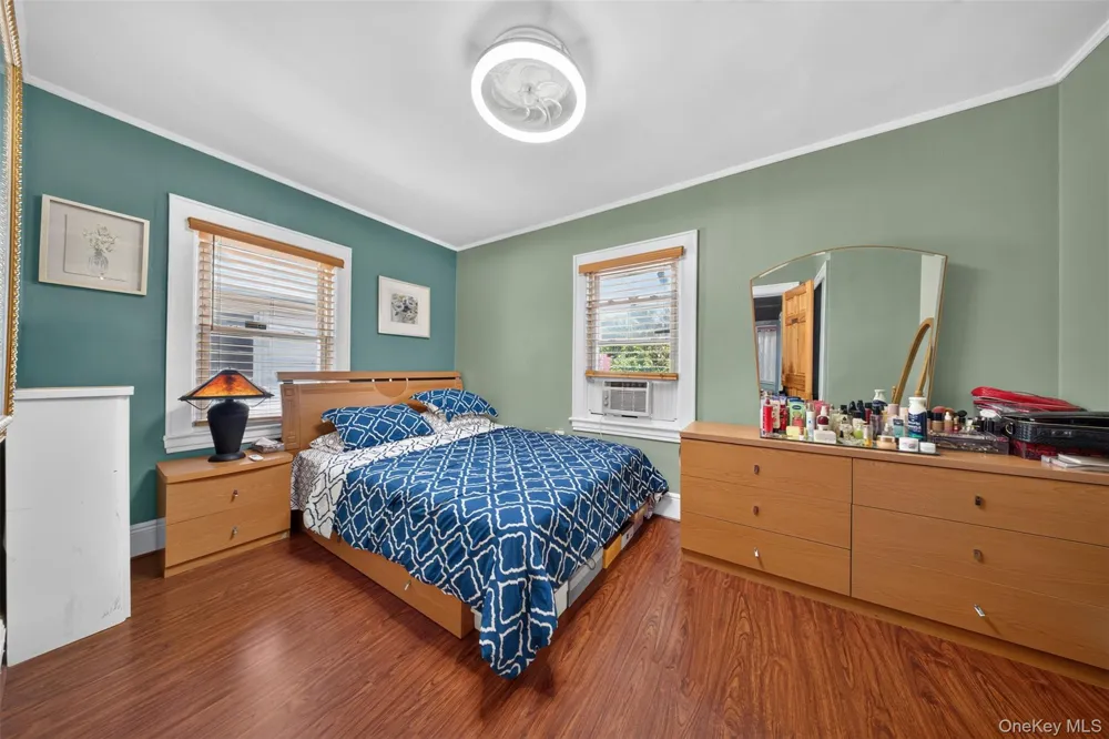 132-35 57th Road Flushing, NY 11355