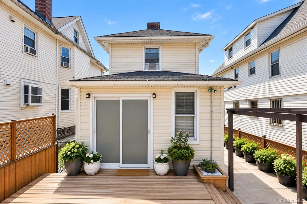 132-35 57th Road Flushing, NY 11355