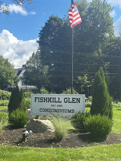 4 Fishkill Glen Drive #C