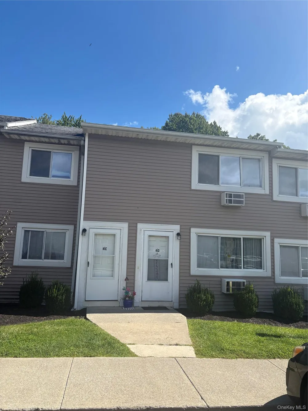 4 Fishkill Glen Drive #C Fishkill, NY 12524