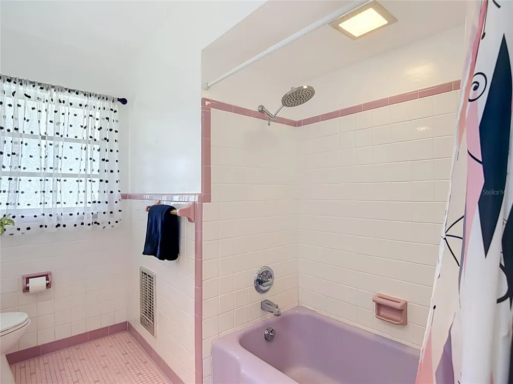 1644 W SOCRUM LOOP ROAD Lakeland, FL 33810