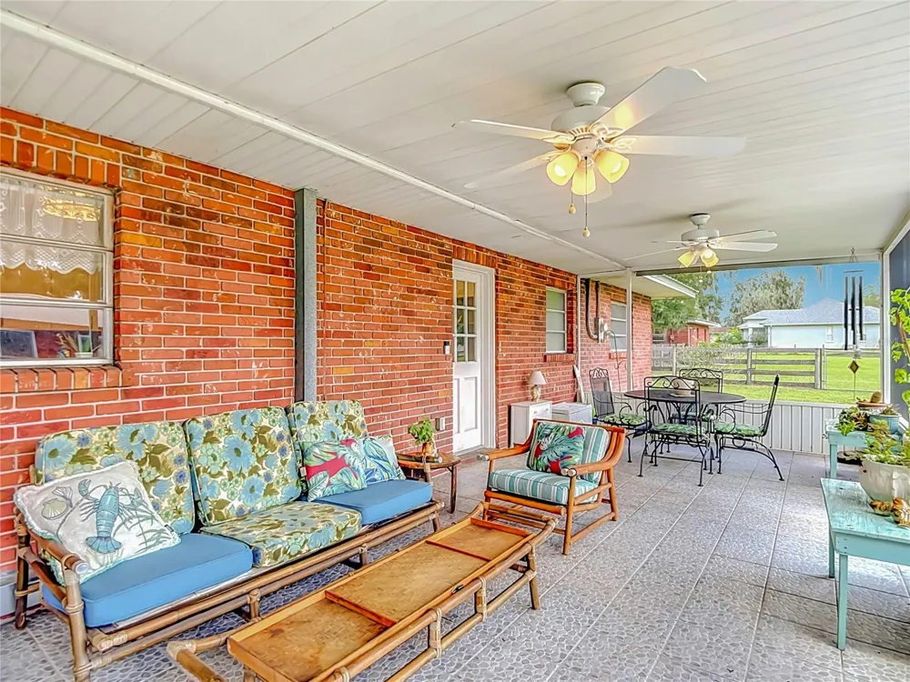 1644 W SOCRUM LOOP ROAD Lakeland, FL 33810