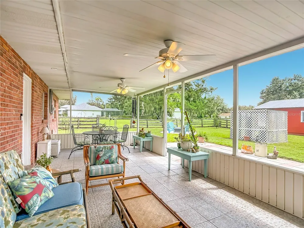 1644 W SOCRUM LOOP ROAD Lakeland, FL 33810