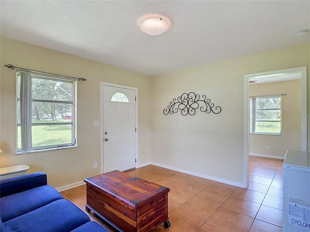 1644 W SOCRUM LOOP ROAD Lakeland, FL 33810