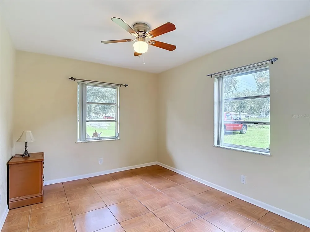 1644 W SOCRUM LOOP ROAD Lakeland, FL 33810