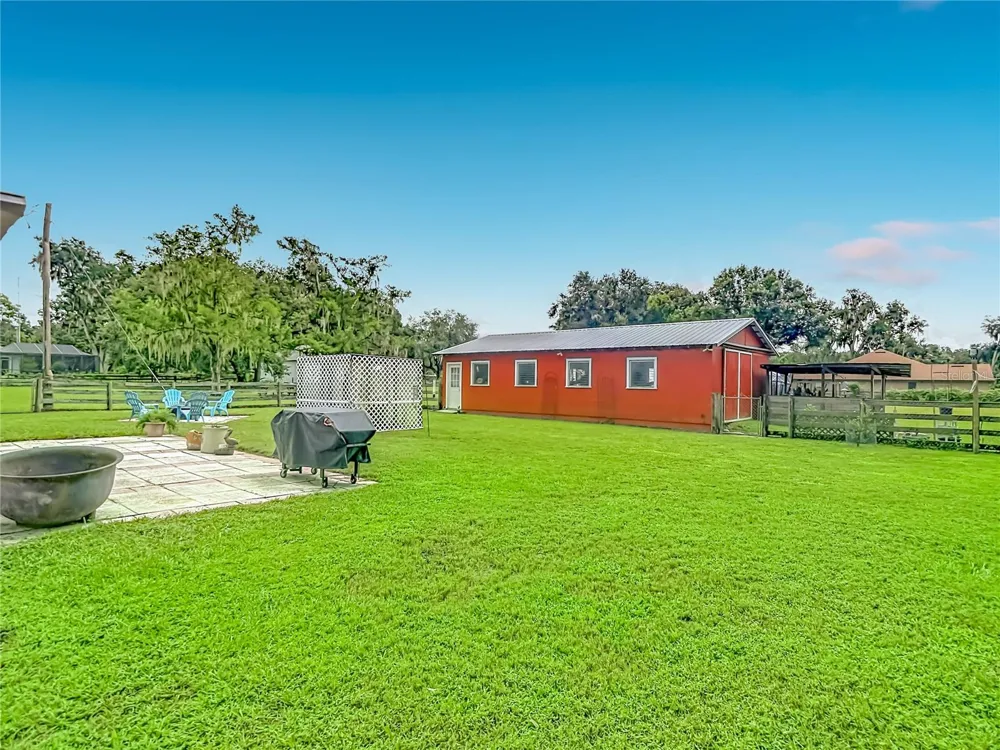 1644 W SOCRUM LOOP ROAD Lakeland, FL 33810
