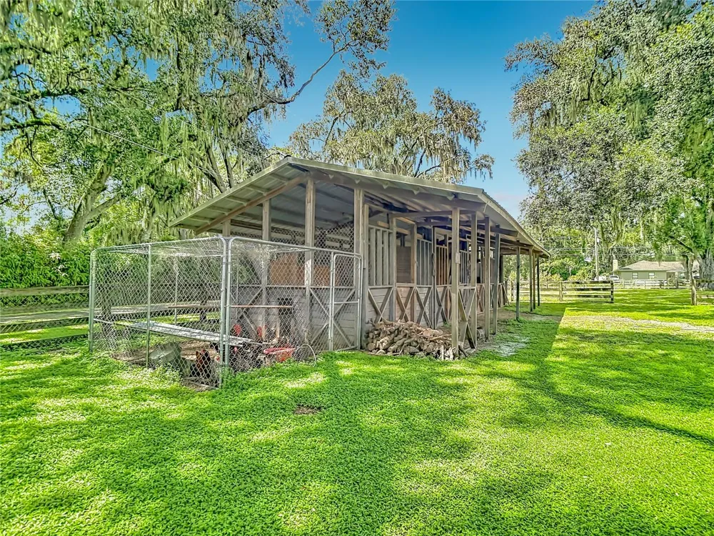 1644 W SOCRUM LOOP ROAD Lakeland, FL 33810