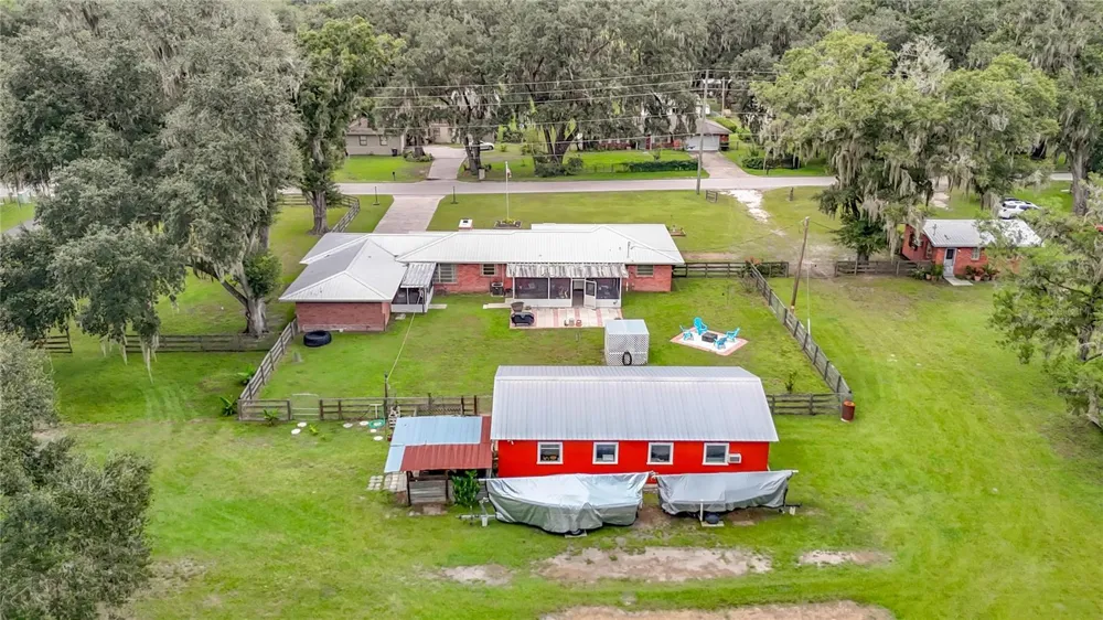 1644 W SOCRUM LOOP ROAD Lakeland, FL 33810