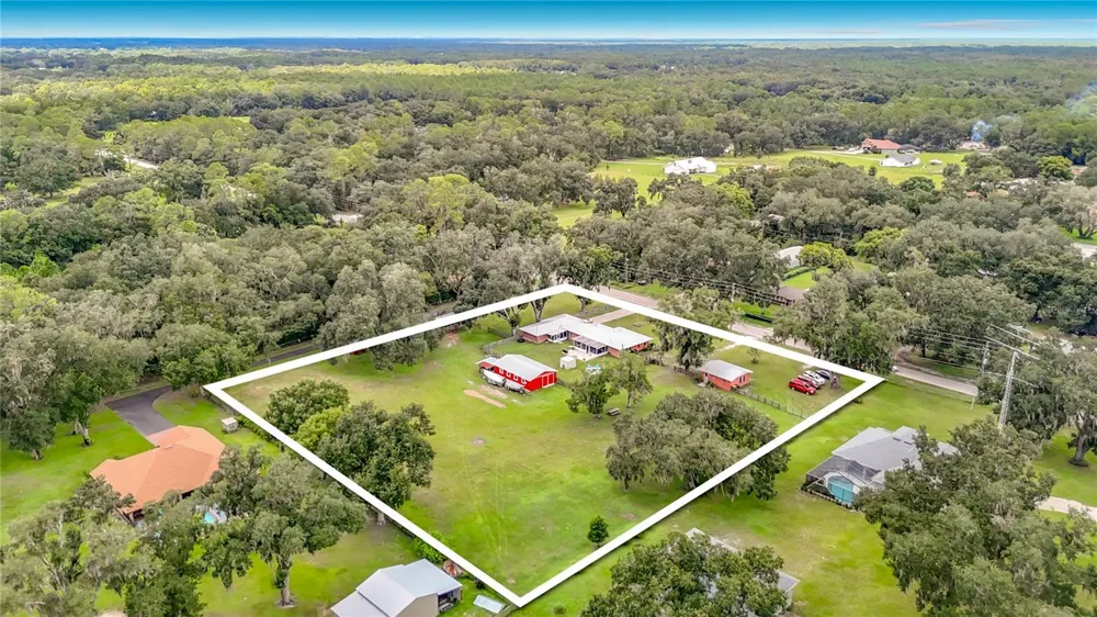 1644 W SOCRUM LOOP ROAD Lakeland, FL 33810