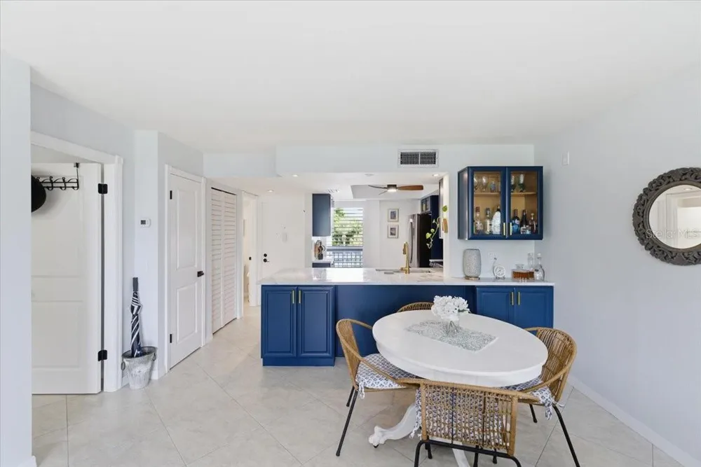 2621 COVE CAY DRIVE #302 Clearwater, FL 33760