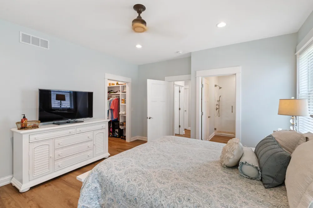 8202 Coneflower Cove Kalamazoo, MI 49009
