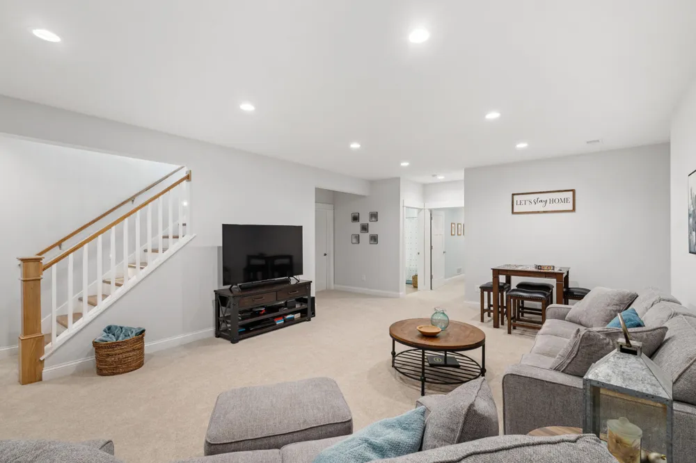 8202 Coneflower Cove Kalamazoo, MI 49009