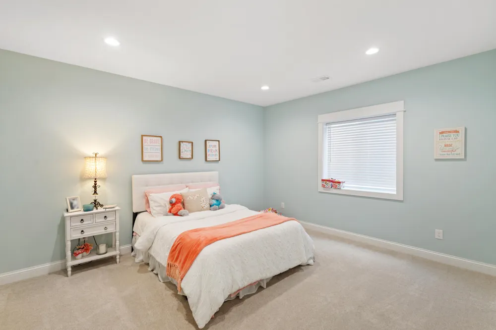 8202 Coneflower Cove Kalamazoo, MI 49009