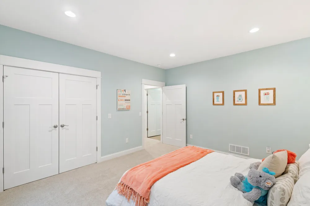 8202 Coneflower Cove Kalamazoo, MI 49009