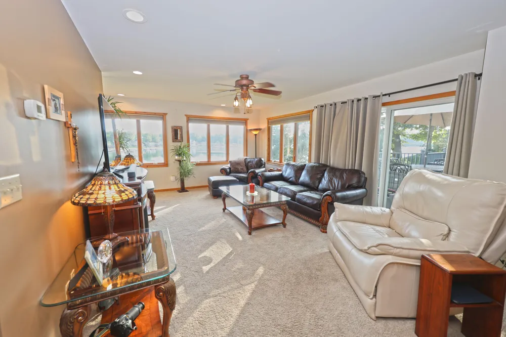 50002 Wildwood Drive Dowagiac, MI 49047