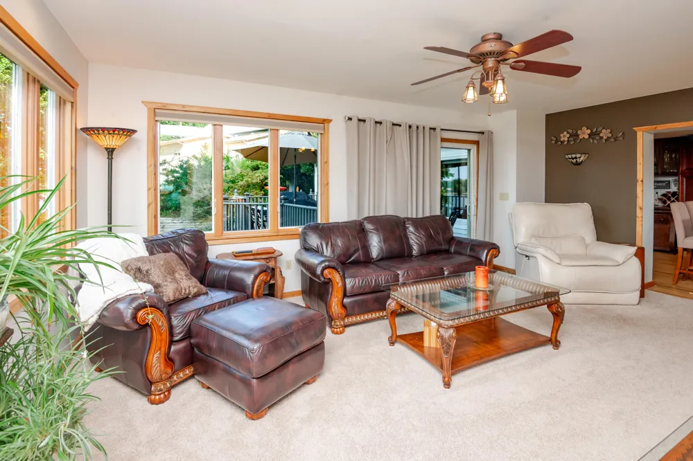 50002 Wildwood Drive Dowagiac, MI 49047
