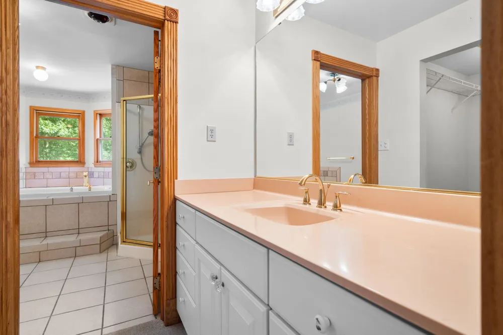 18180 Fehr Lane Manchester, MI 48158