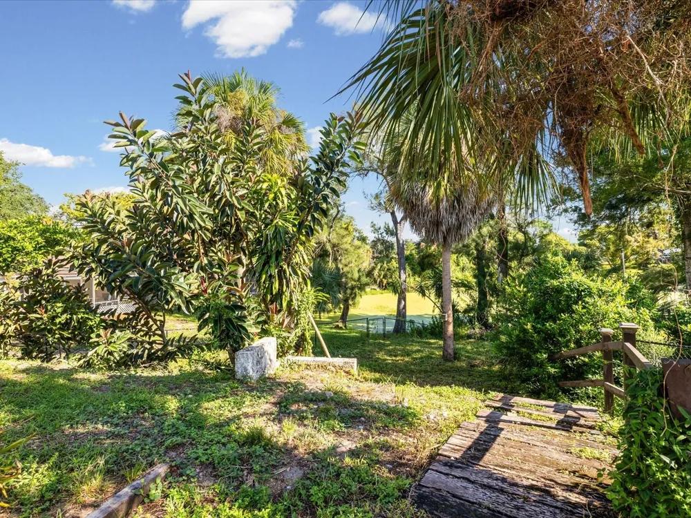 6907 BOTTLE BRUSH DRIVE Port Richey, FL 34668