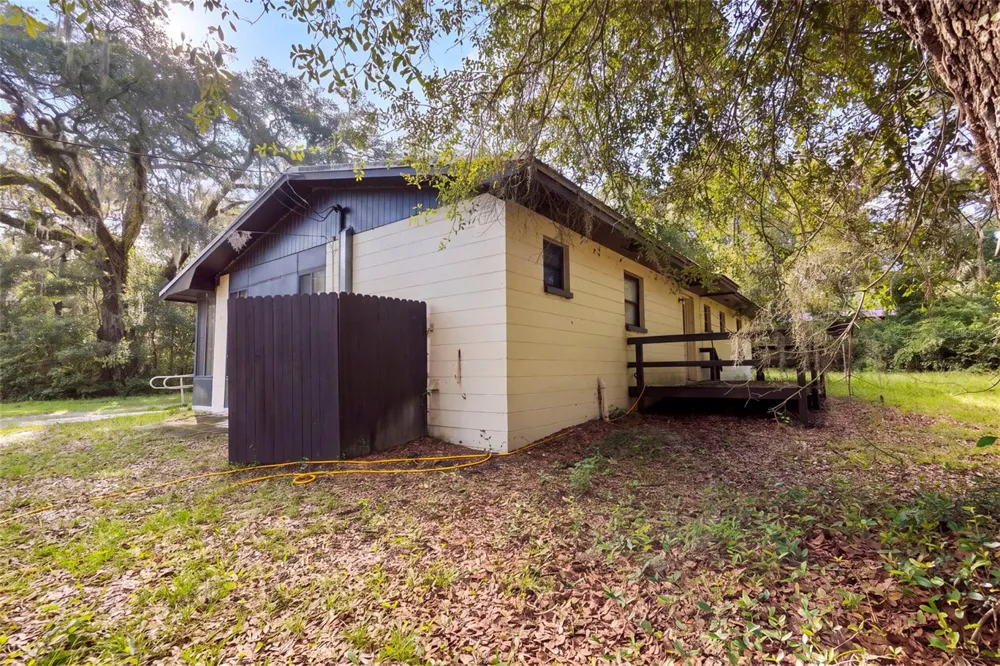 445 NE 649TH STREET Old Town, FL 32680