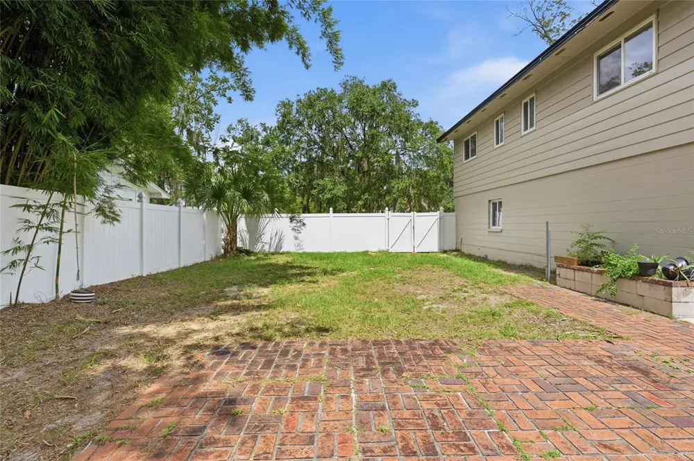 4421 NW 18TH PLACE Gainesville, FL 32605