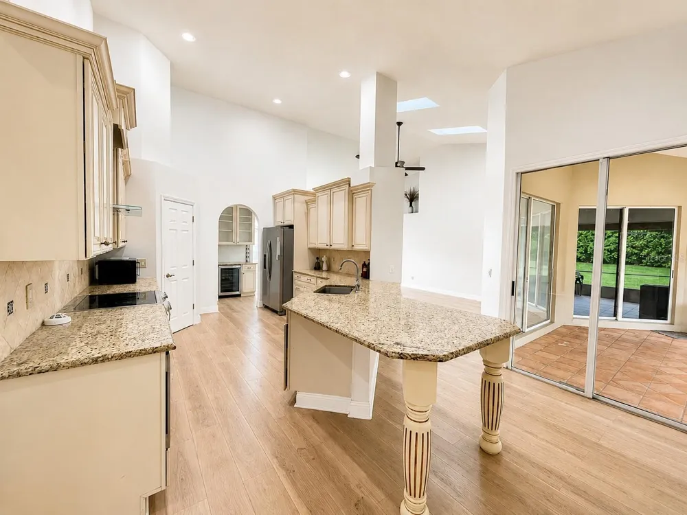 2226 LAKE MARION DRIVE Apopka, FL 32712