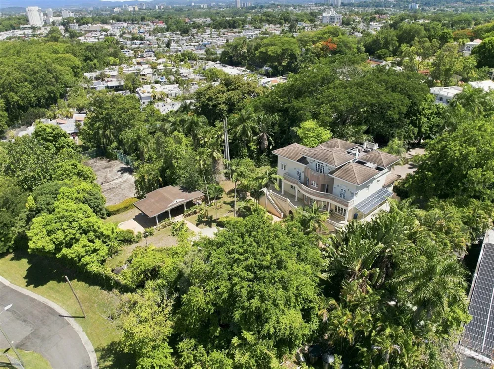 513 TINTILLO HILL ESTATES Guaynabo, PR 00966