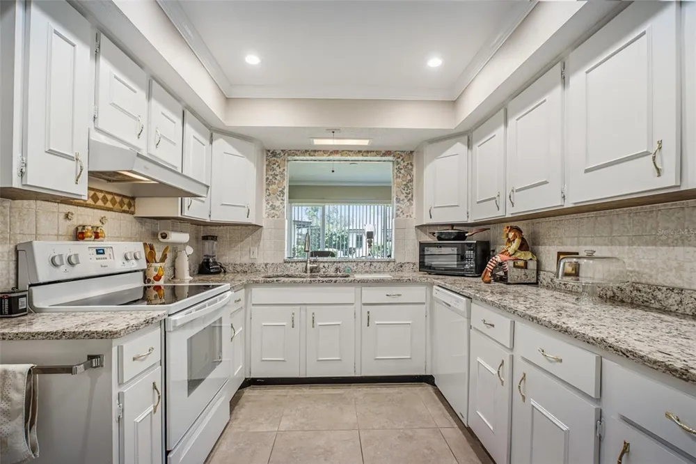 888 SENDA ORO #6 Venice, FL 34293