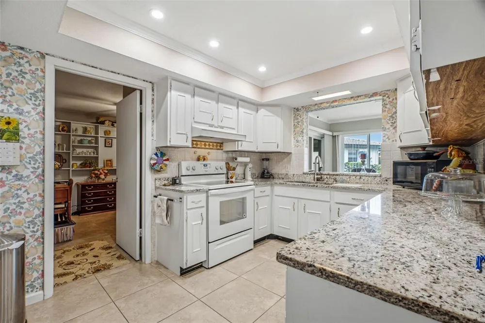 888 SENDA ORO #6 Venice, FL 34293
