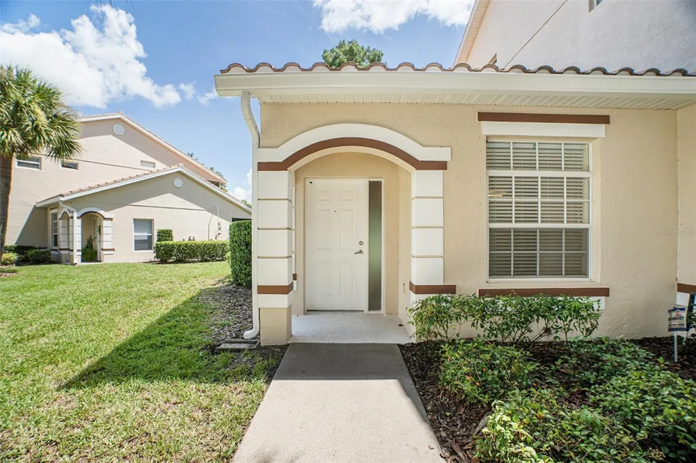 7141 STRAND CIRCLE #101 Bradenton, FL 34203