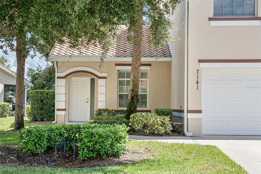 7141 STRAND CIRCLE #101 Bradenton, FL 34203