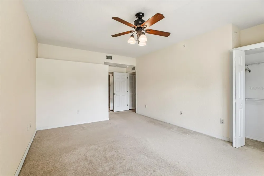 7141 STRAND CIRCLE #101 Bradenton, FL 34203