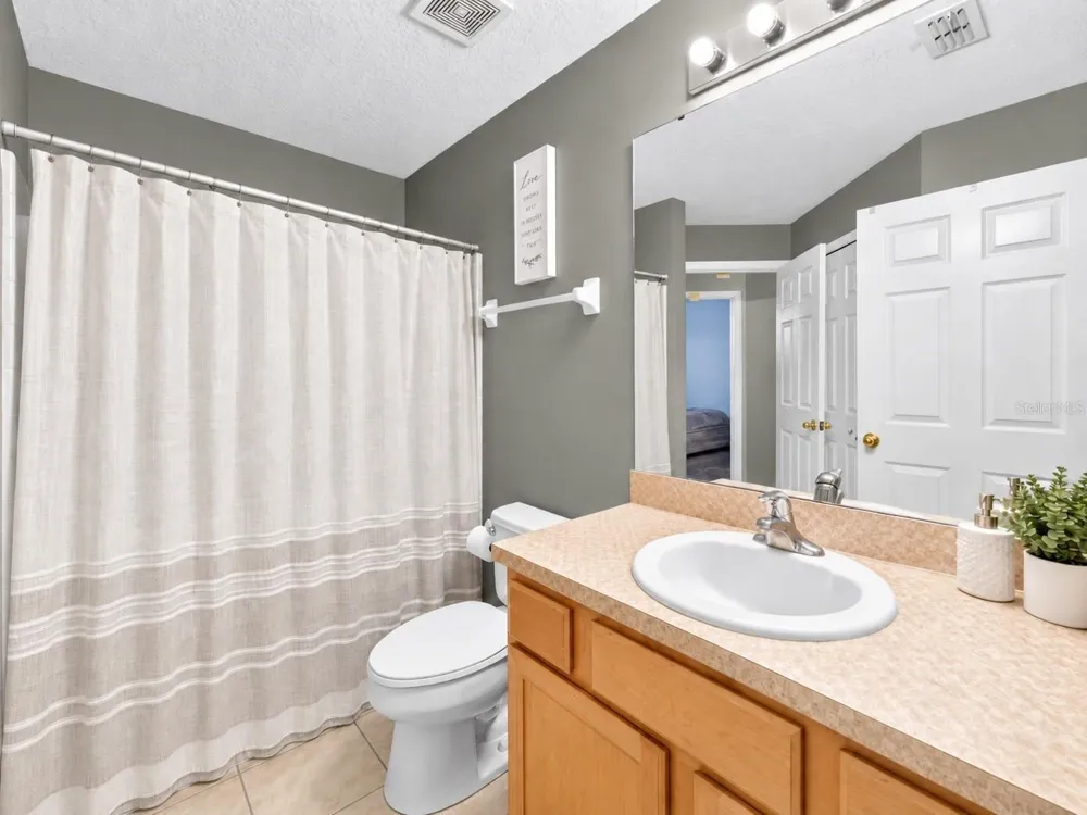 110 SARAGOSSA AVE Davenport, FL 33897