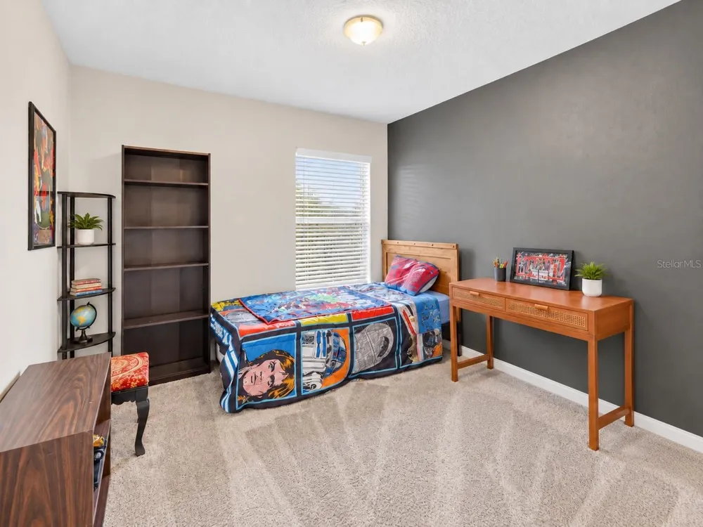 110 SARAGOSSA AVE Davenport, FL 33897