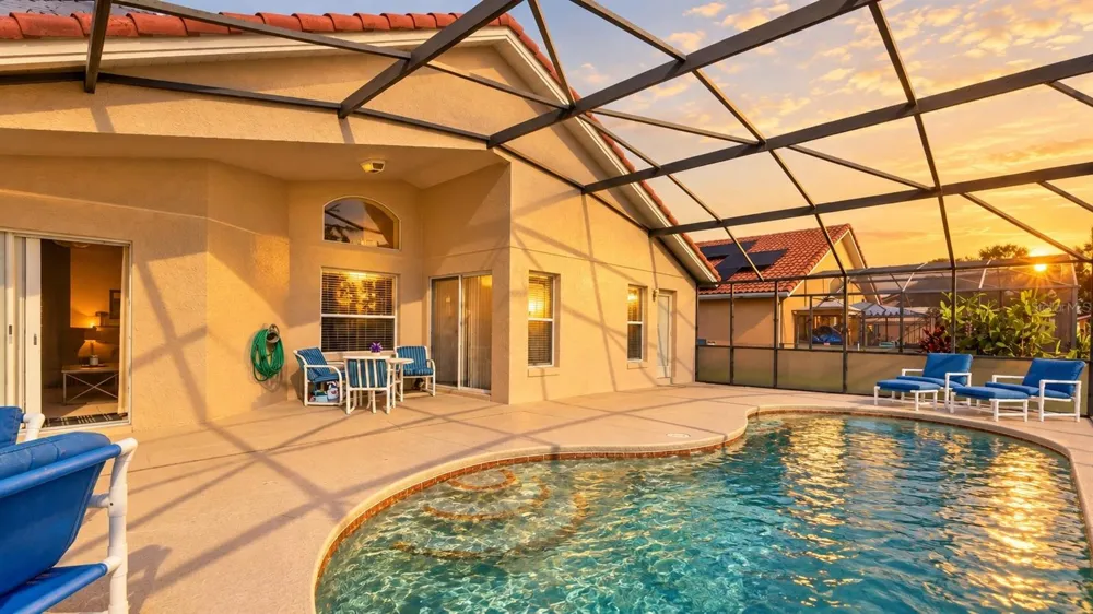110 SARAGOSSA AVE Davenport, FL 33897